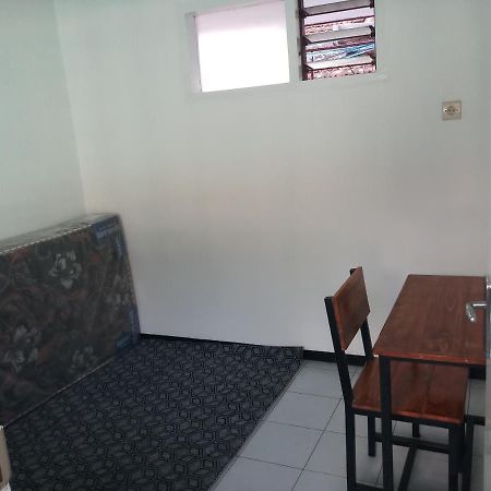 Welirang 20B Homestay - Max 2 Orang Per Kamar Malang Exteriör bild